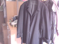 Elegantan crni kaput original RIO RIJEKA 56 XXL kao nov