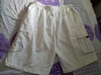 Muške bijele kratke hlače samo 2€!