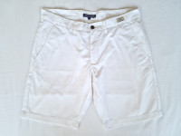TOMMY HILFIGER bijele kratke hlače (W 36)
