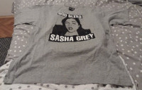 GOD BLESS SASHA GREY BUKSA T-SHIRT dobivena u nagradnoj igri dućana IK