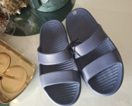 PLAVE PAPUČE BR 40/41 - NOVO S ETIKETOM