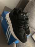 Adidas PrimeBlue broj 43