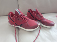 ADIDAS TUBULAR tenisice br 42