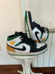 Jordan 1 Mid Oakland