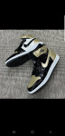 Nike Air Jordan One Gold Edition Tenisice