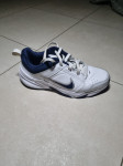 Nike patike za dvoranu / beton br: 43