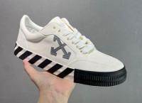 Off White tenesice