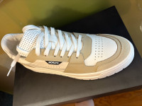 Prodajem nove Morato tenisice muške