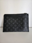 Elegantna louis vuitton muska torbica