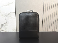 Kožna torba ruksak, ženska i muška Bottega Veneta 84008