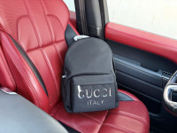 Kožna torba ruksak, ženska i muška Gucci 84046