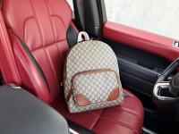 Kožna torba ruksak, ženska i muška Gucci 84083