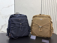 Kožna torba ruksak, ženska i muška Prada 84024