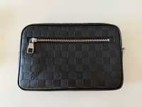 Muska LV torbica prava koža