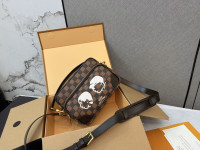 Muška torba Louis Vuitton kože