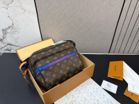 Muška torba Louis Vuitton kože