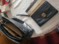 Torbice dvije, čista koža ,1 kom=15 eura,vidi slike!