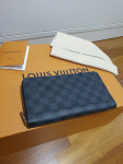 Louis Vuitton torbe - koštaju više od BMW-a