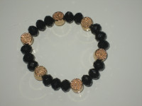 CRNO - ZLATNA NARUKVICA  NOVO