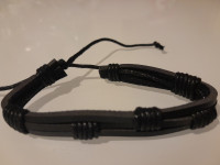 Kožne narukvice, zanimljivog dizajna, ručni rad, novo!