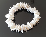 Narukvica od školjkica