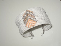 BIJELA NARUKVICA - NOVO