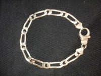 Narukvica, pravo srebro 925, sa žigom, 16 g, očuvana, 64 eura