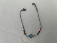 Pull and Bear narukvice /TOTALNA ČISTKA