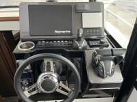 Raymarine AXIOM+ 12 komplet, Radar quantom2, RMK-10 Remote, Heading...