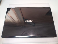 MSI MS-1682 laptop za dijelove ili popravak (bez diska i RAM-a)