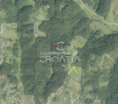 2,5 EUR-a/m2 + šuma 897 m2!!!