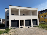 4soban stan: Zagreb (Oporovec), 110.00 m2,vrt 120m2,Garaža novogradnja