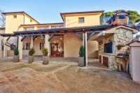 Agroturizam s restoranom i 4 sobe - namješteno za najam