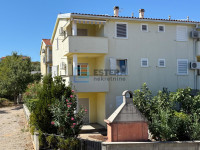 Apartman 53 m2 PRODAJA Krk, Klimno, Čižići, parkirno mjesto