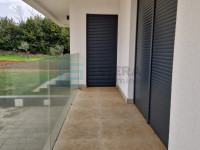 Apartman 80 m2 PRODAJA Privlaka,  3s, priz, vrt, parking, 150 m od mor