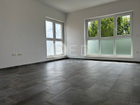 APARTMAN U BLIZINI MORA NA PRODAJU NA KATU - PRIVLAKA