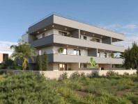 Apartman u novogradnji, samo 110 m od mora, Nin