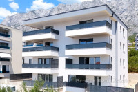 Apartman u novogradnji s vrtom