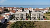 Apartman u prizemlju sa vrtom, blizina mora - Privlaka, Zadar