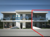 Apartman PRODAJA Vrsi, 120 m2, 4s, vrt, bazen, 2 parkinga