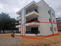 Apartman S2 75 m2 PRODAJA Pakoštane,  3s, prizemlje, vrt, loggia,  par