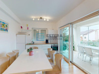 Apartman S3 116 m2 PRODAJA Srima, 1. kt, parking, bazen