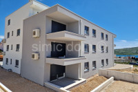 Novi apartman vrlo blizu plaže, Primošten