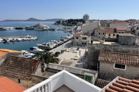 Apartmanska kuća u centru grada