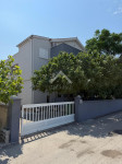 Apartmanska kuća , pogled na more - Vir