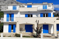 Apartmanska kuća s pogledom na more