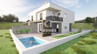 Atraktivna kuća s bazenom - okolica Umaga
