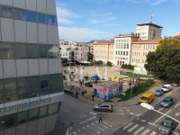 ATRAKTIVNA LOKACIJA U CENTRU, STAN ZA DUGOROČNI NAJAM, 3S+DB