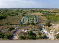 ATRAKTIVNO GRAĐEVINSKO ZEMLJIŠTE 1.806 M² S 50 MASLINA – LOVINAC, POLI