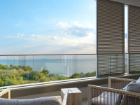Atraktivno! Trosoban stan s velikim balkonom i morem na dlanu, Duilovo